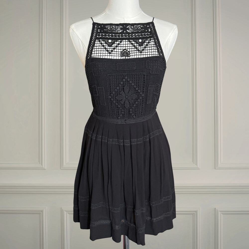 Free People Emily Black Lace Crochet High Neck Boho Mini Dress Size Small - Picture 2 of 10